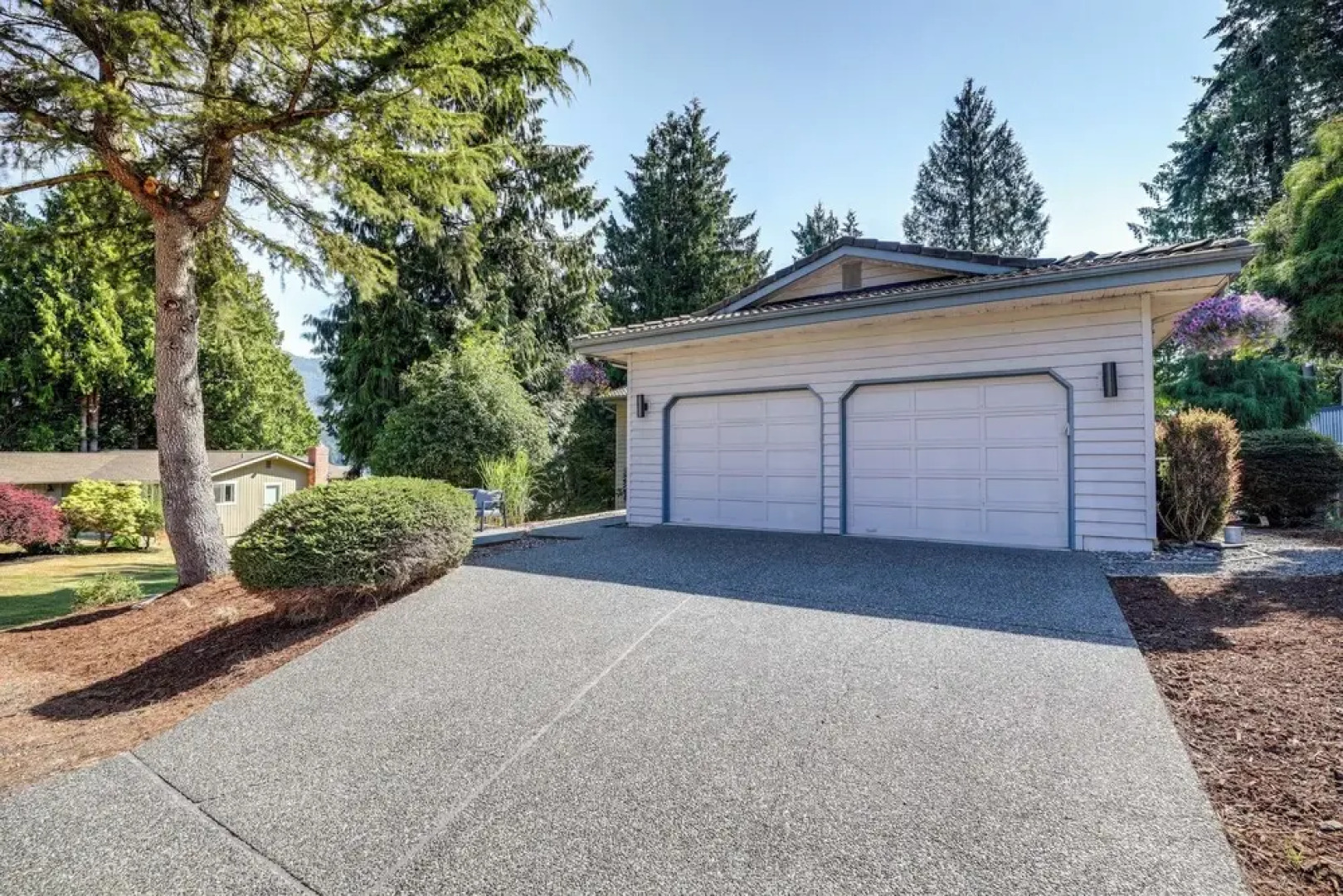 Sudden Valley Home ~ 1 Block to Lake Whatcom!