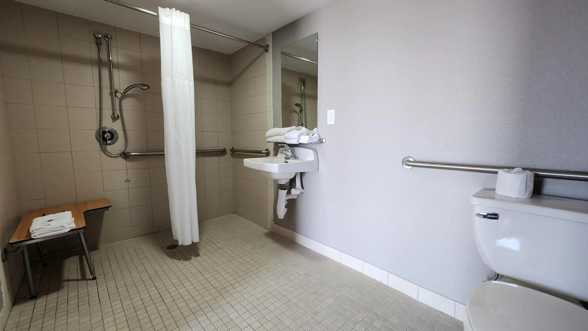 Motel 6 Webster, TX - Houston - Nasa Lake