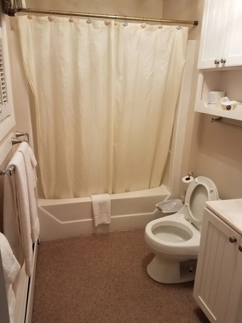 Sea Cliff House Motel