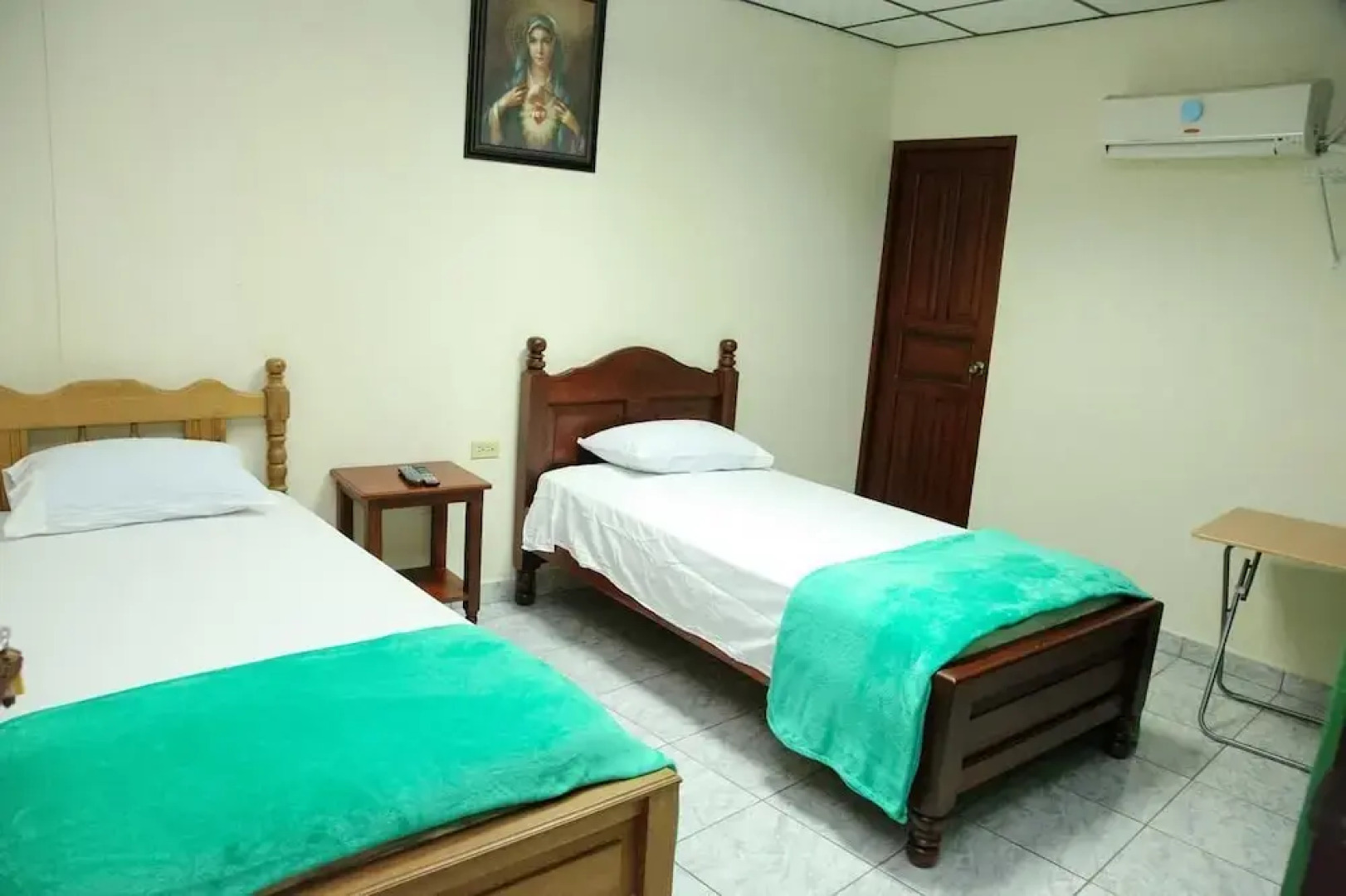 JL Serracin Apart Hotel