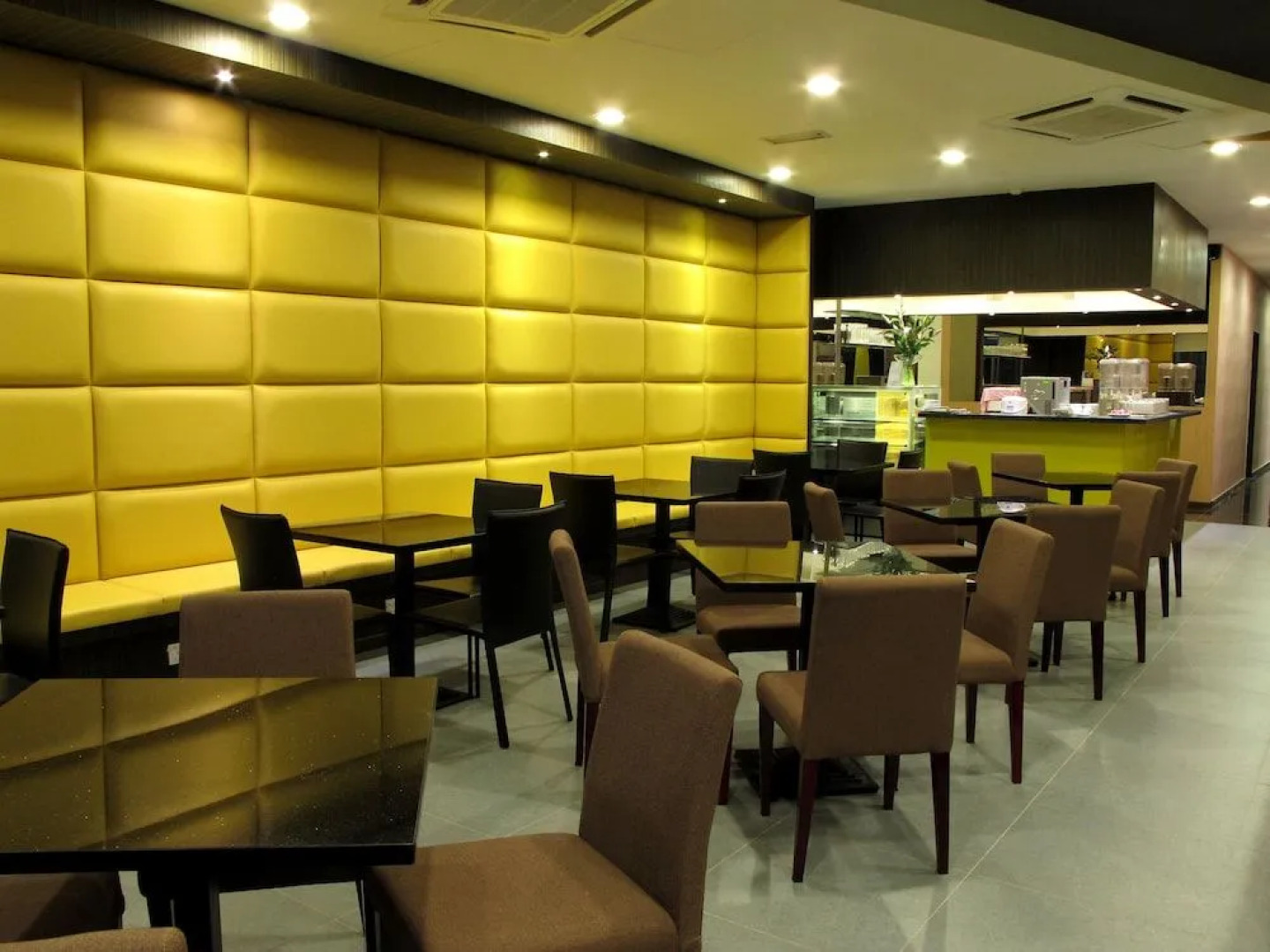 Eight Days Boutique Hotel Permas Jaya