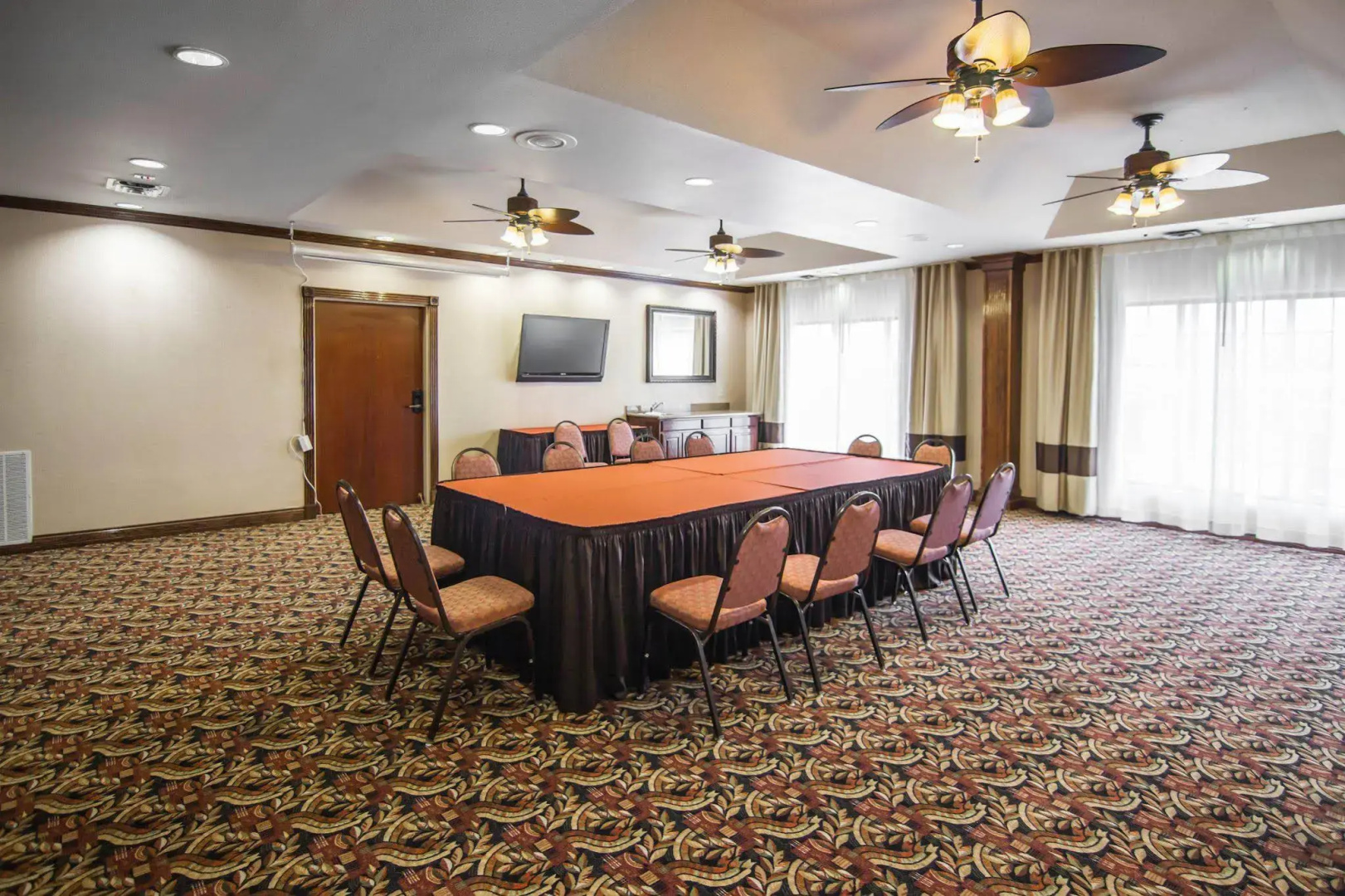 Comfort Suites Marshall