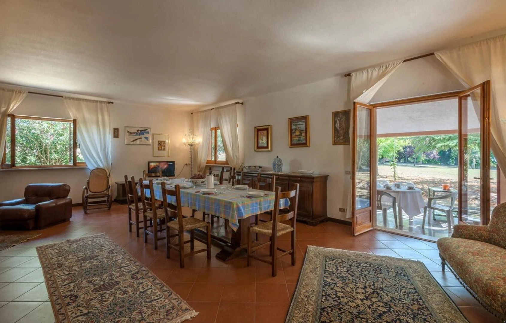 Beautiful Home in Ponzano di Fermo With Jacuzzi, Wifi and 4 Bedrooms