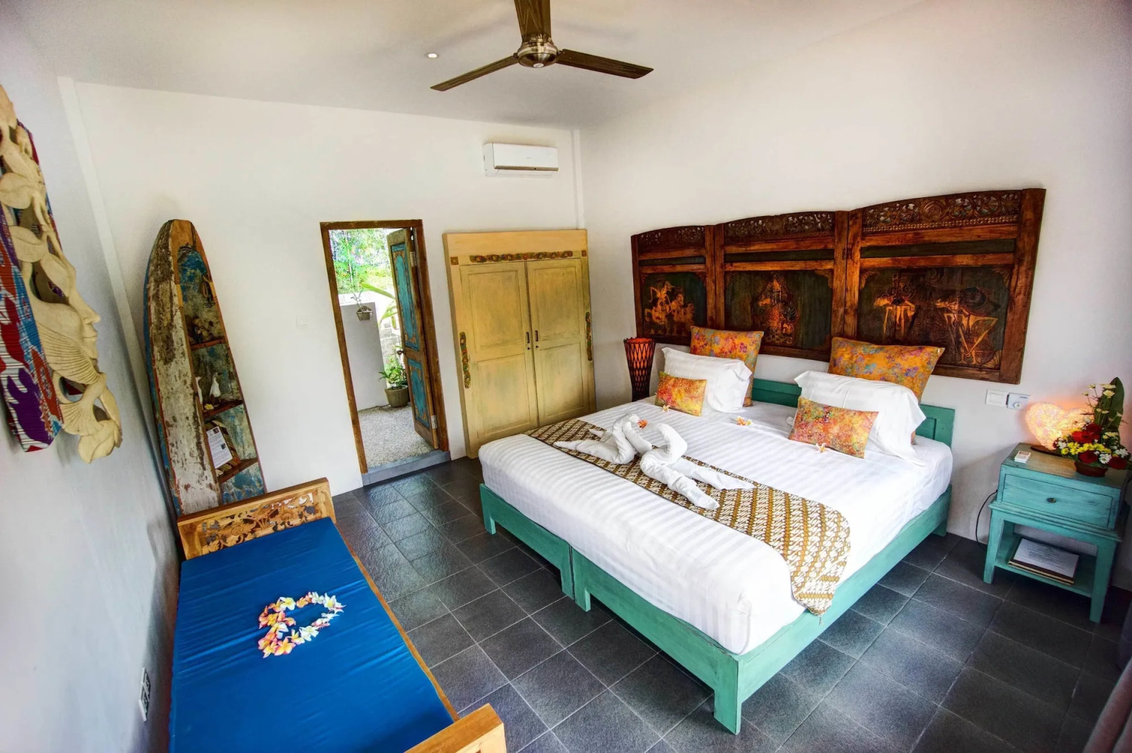 Floating Leaf Eco-Luxury Retreat