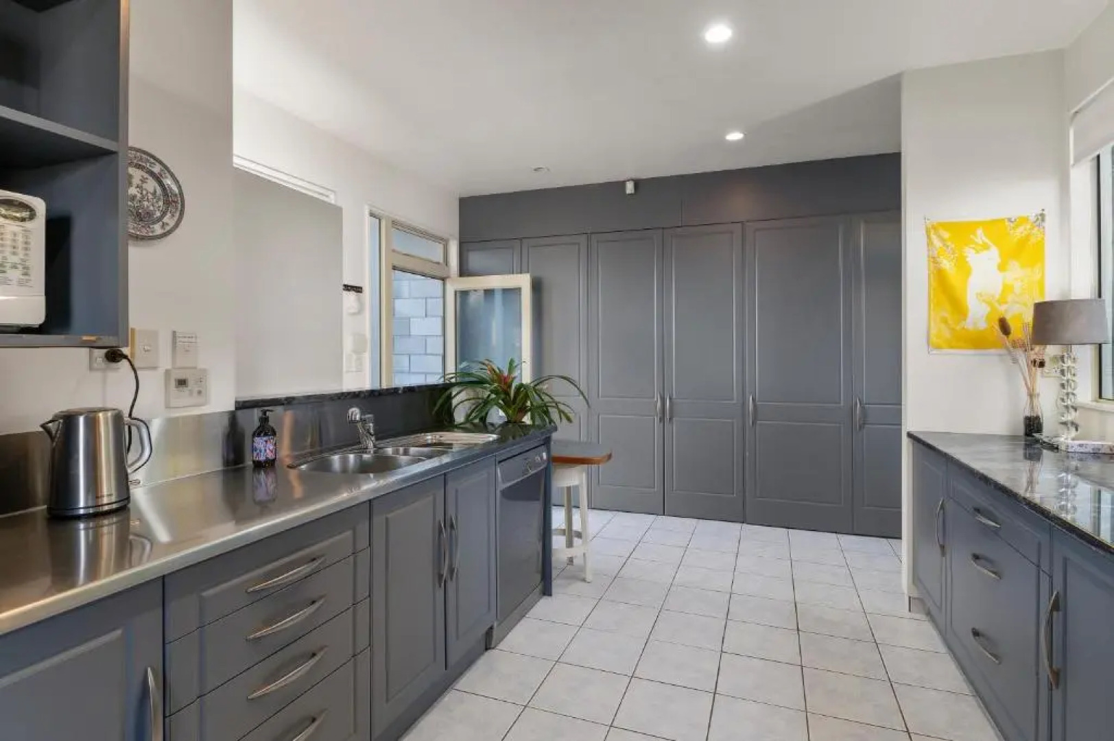 APARTMENT 4A - By the Beach