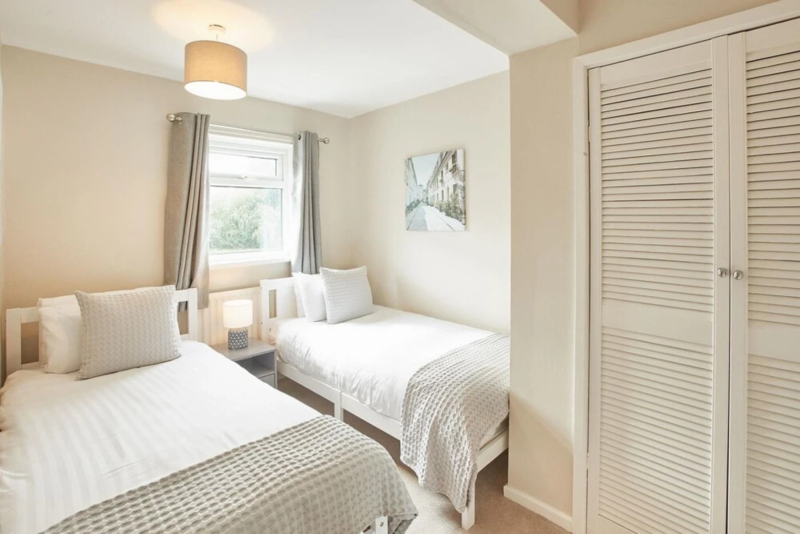 Host Stay Crawford House