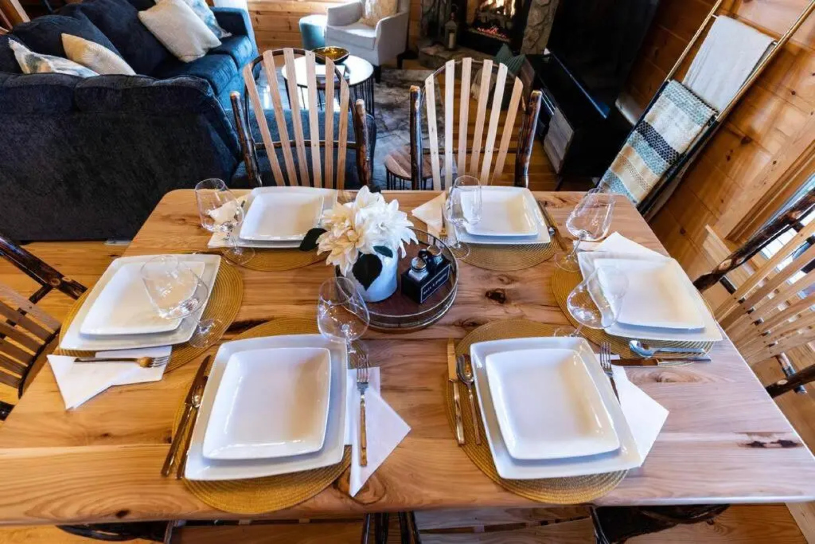 MTN Cabin Sleeps 10 - 5 Mins To Fishing & Camping