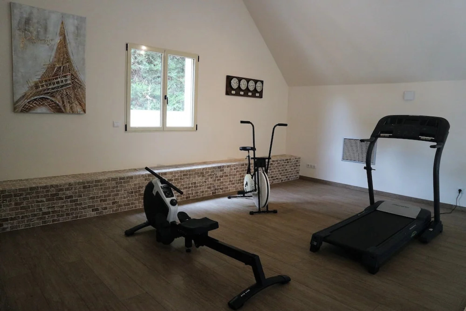 Maison avec piscine intérieure