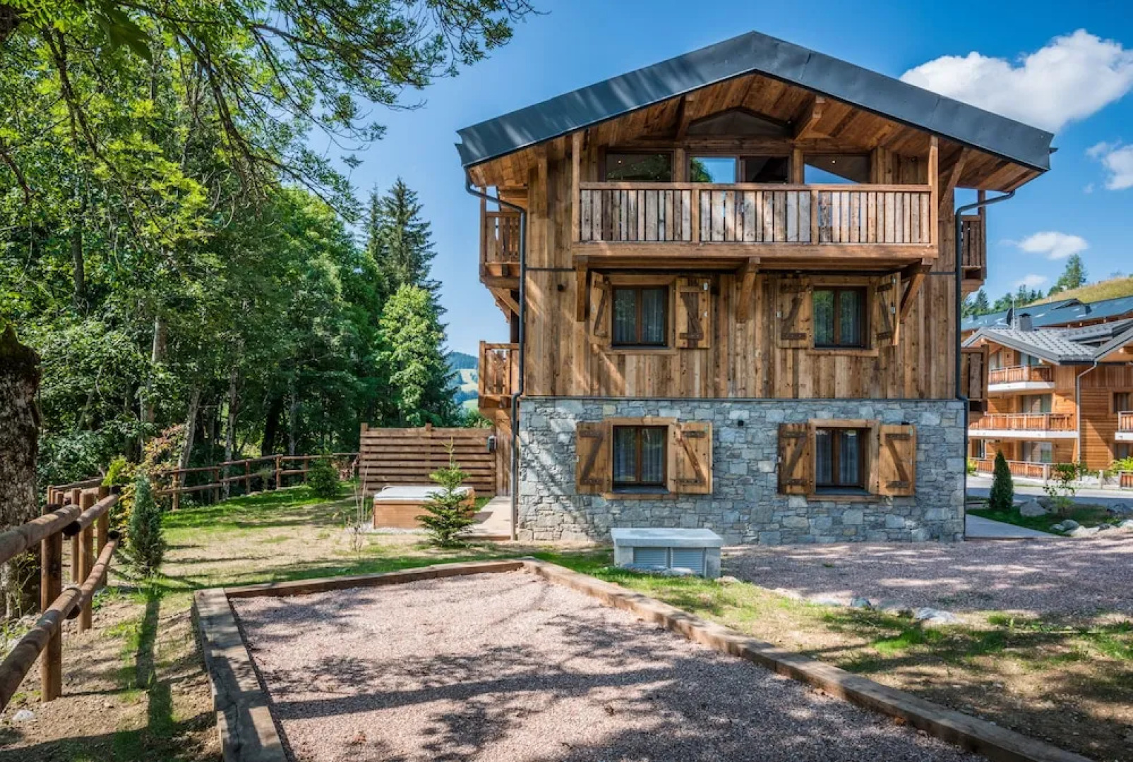 Moulin Chalets Les Gets - by EMERALD STAY