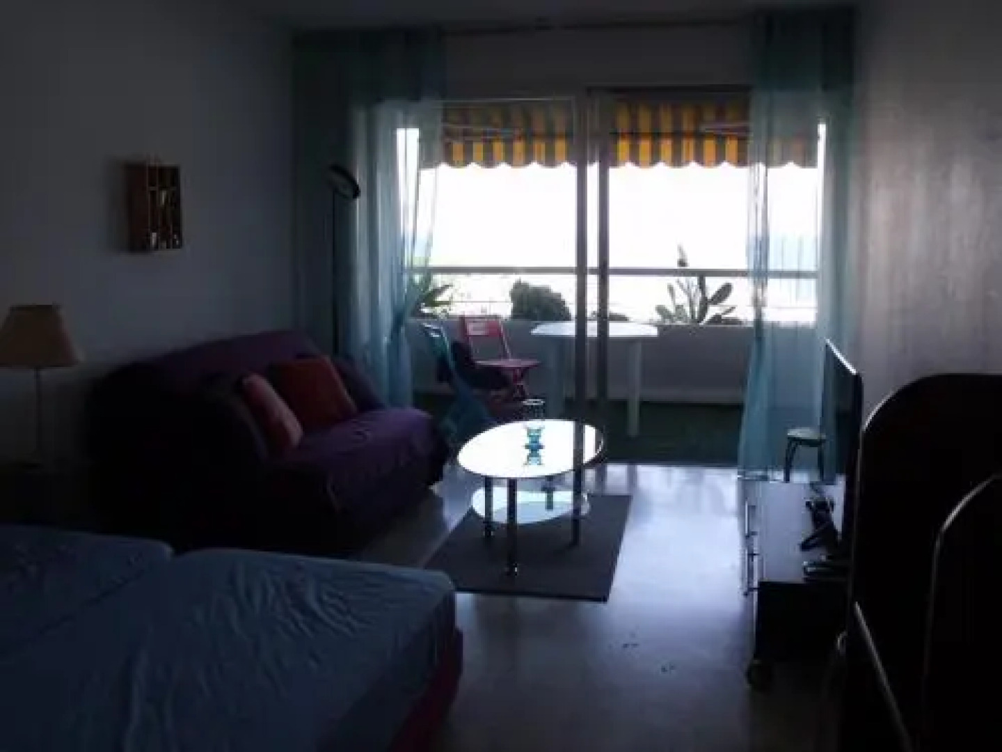 Grand studio vue mer à Marina Baie des Anges