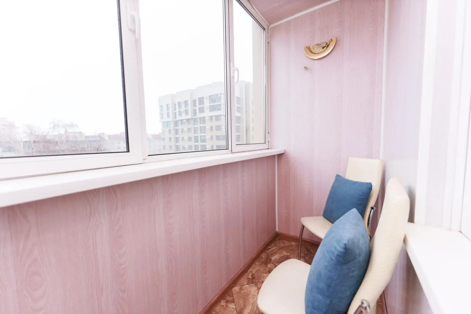 KluchnikOFF (КлючникОФФ) на проспекте Карла Маркса