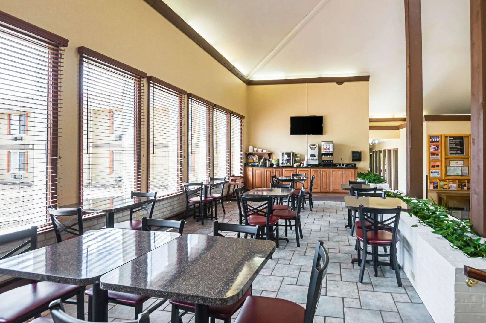 Quality Inn & Suites Frostburg - Cumberland