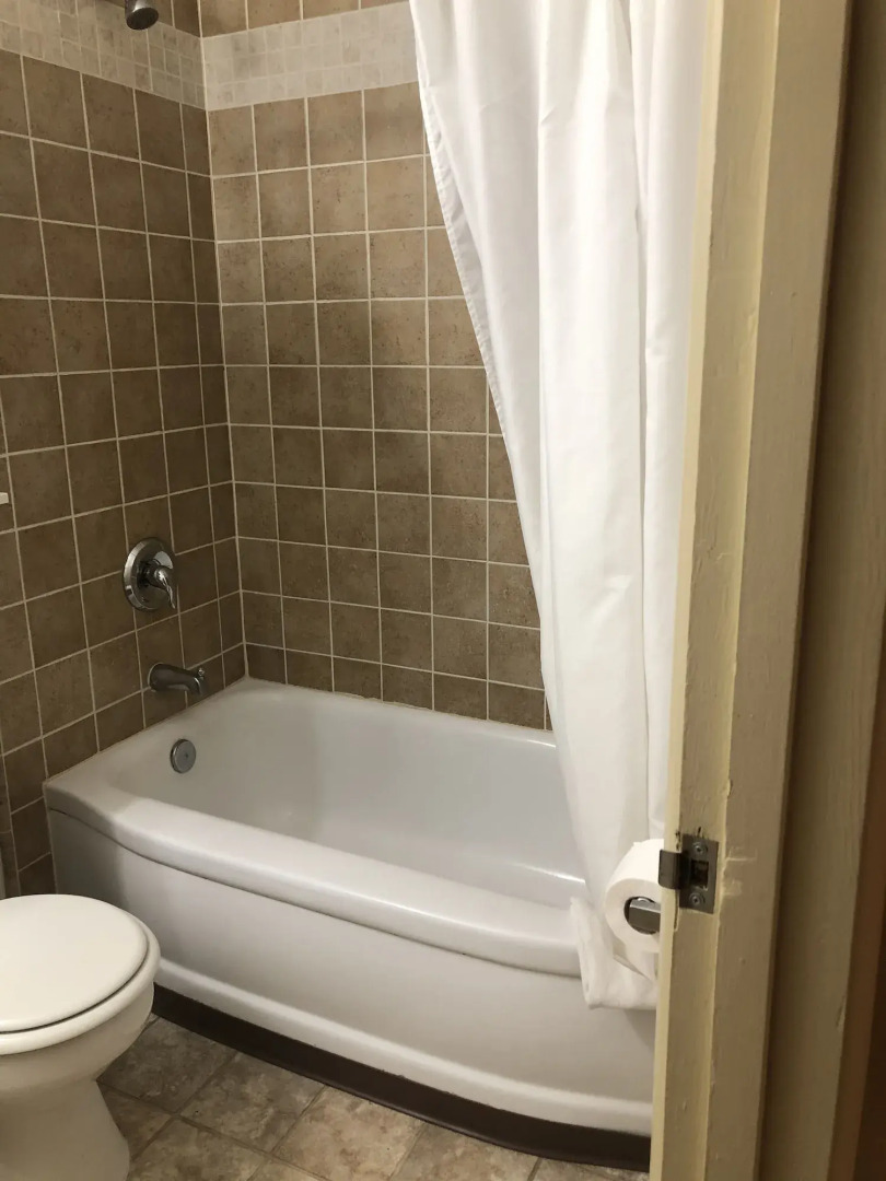 The Green Tree Hotel