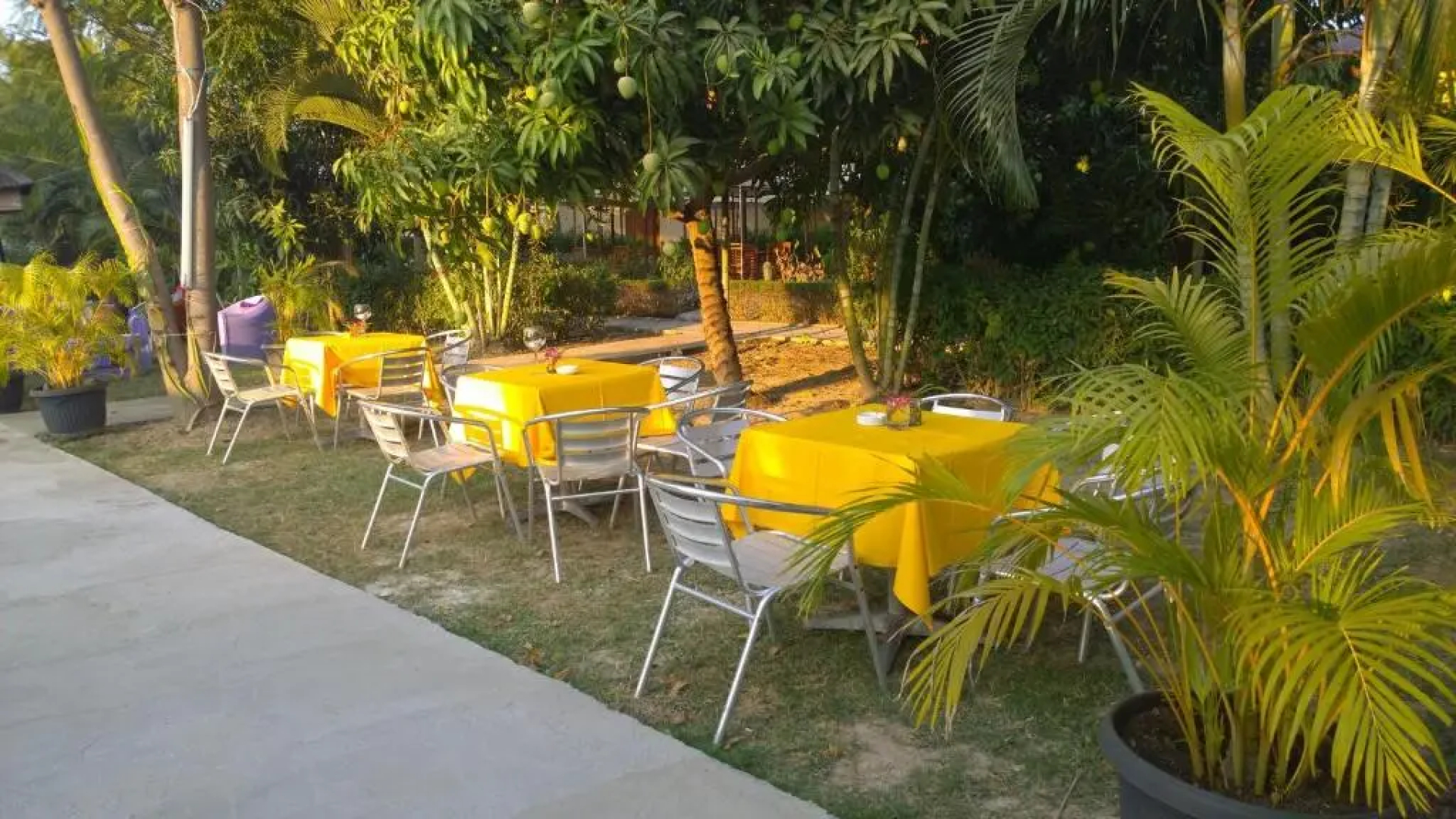Malinamoc Paradise