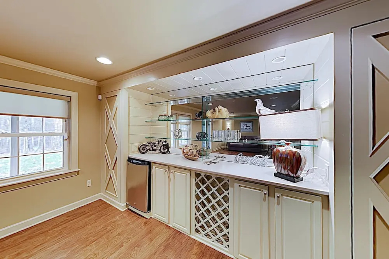 Designer W/ Chefs Kitchen & Home Theater 6 Bedroom Home