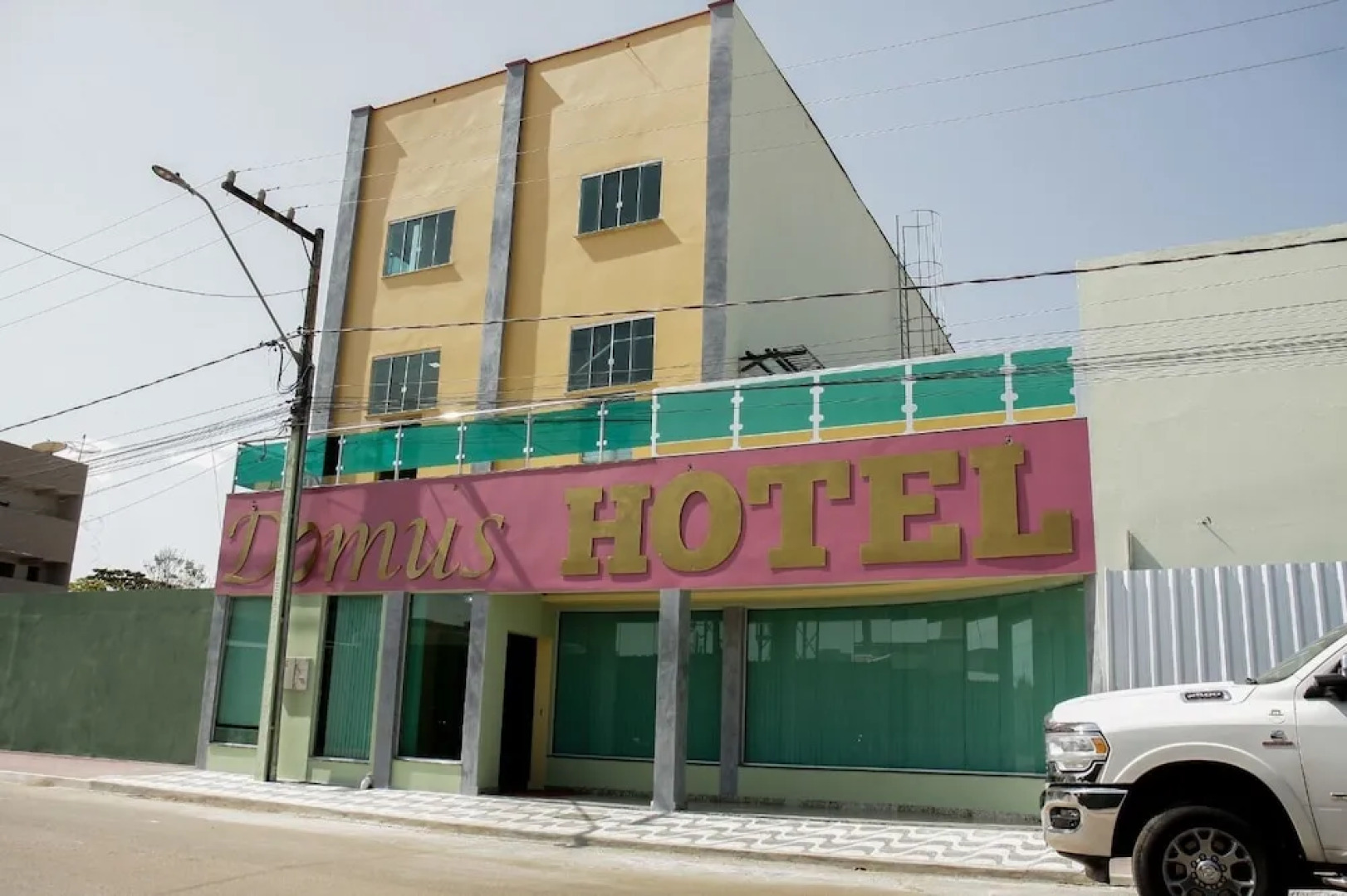 Domus Hotel Palmeiras - Canaã dos Carajás