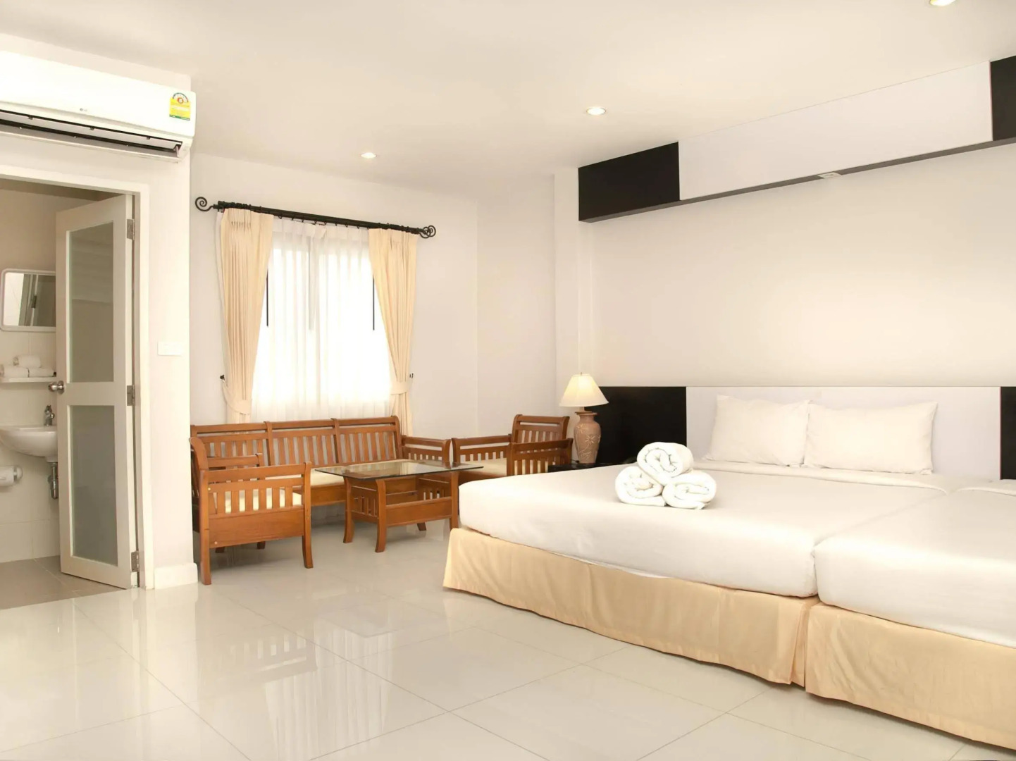 Airport Mansion Phuket