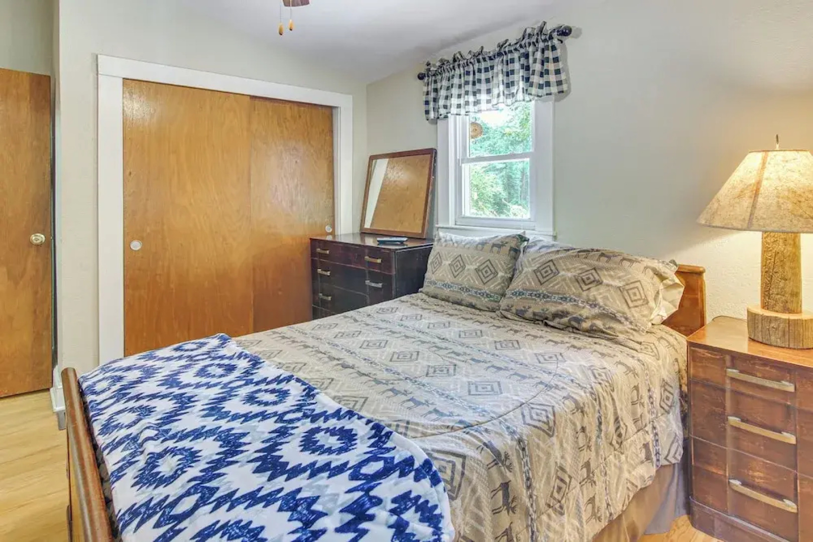 20-acre Cabin w/ Pond: 6 Mi to River Arts District