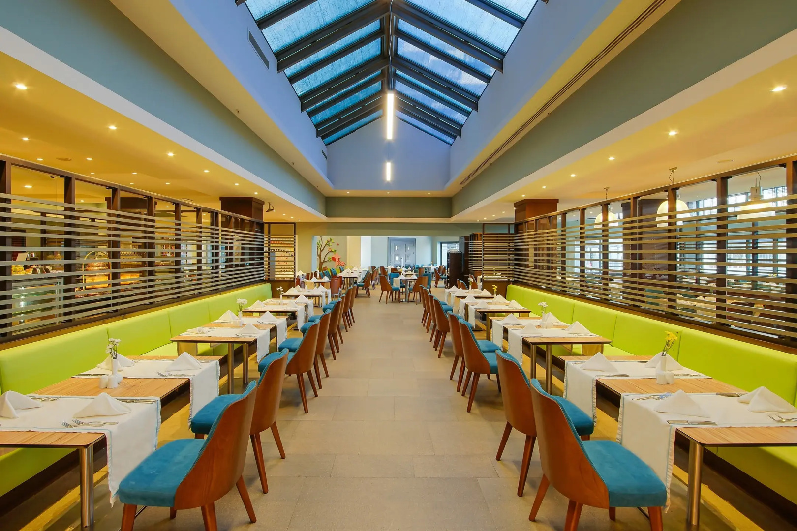 Limak Lara De Luxe Hotel and Resort