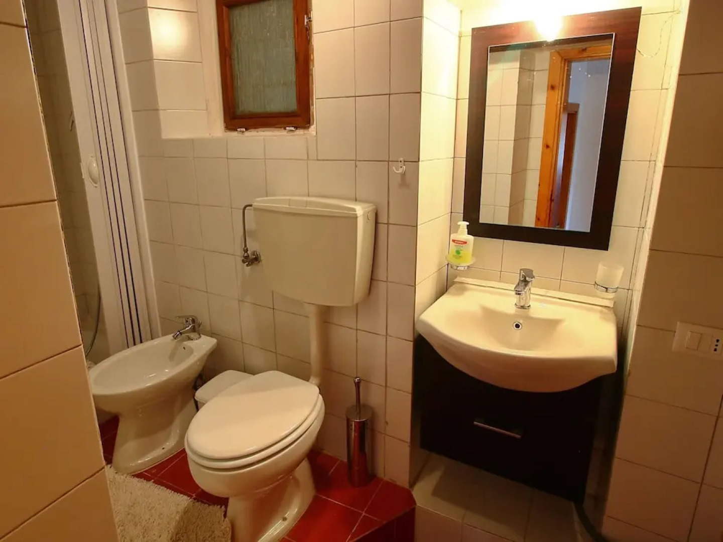 Modern Villa with Private Pool in Fabriano Italy