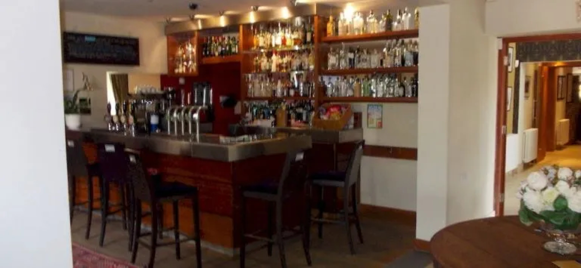 The Kings Head Country Hotel