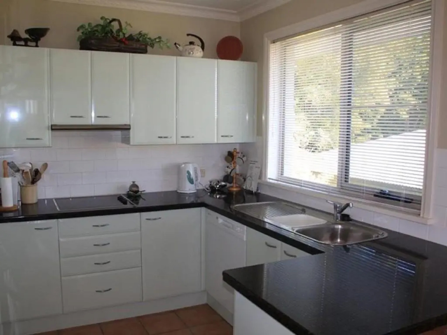 SLIPWAYS 4 of 1 Wharf Street Laurieton NSW 2443