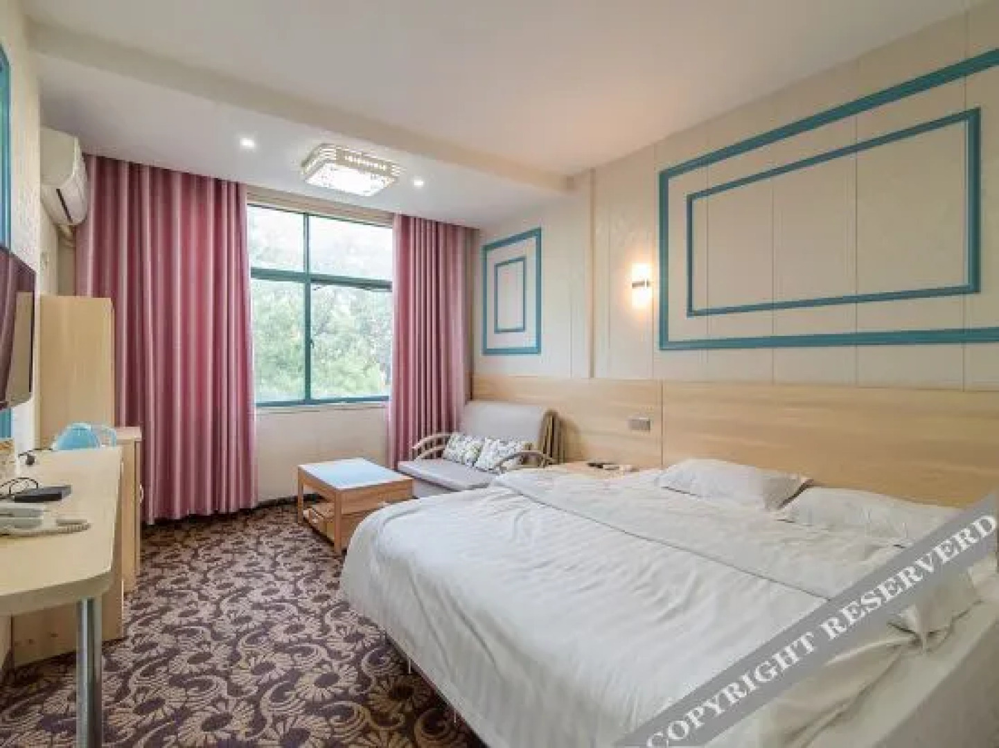 Yunmeng Ruixin Express Hotel