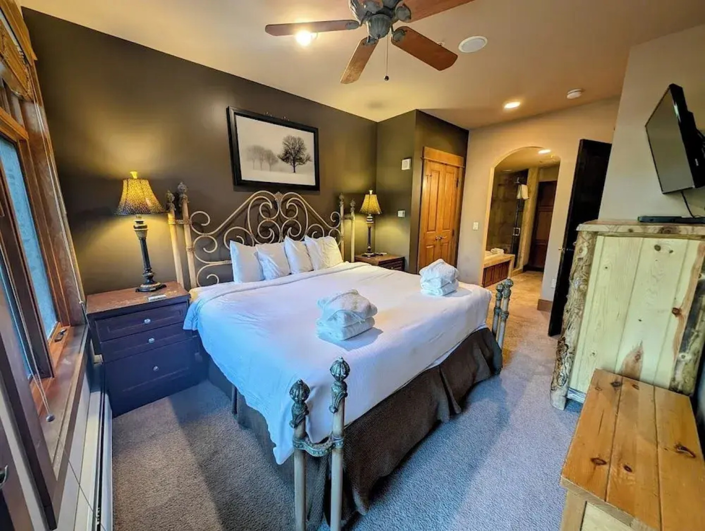 Lone Eagle 3001 by SummitCove Vacation Lodging