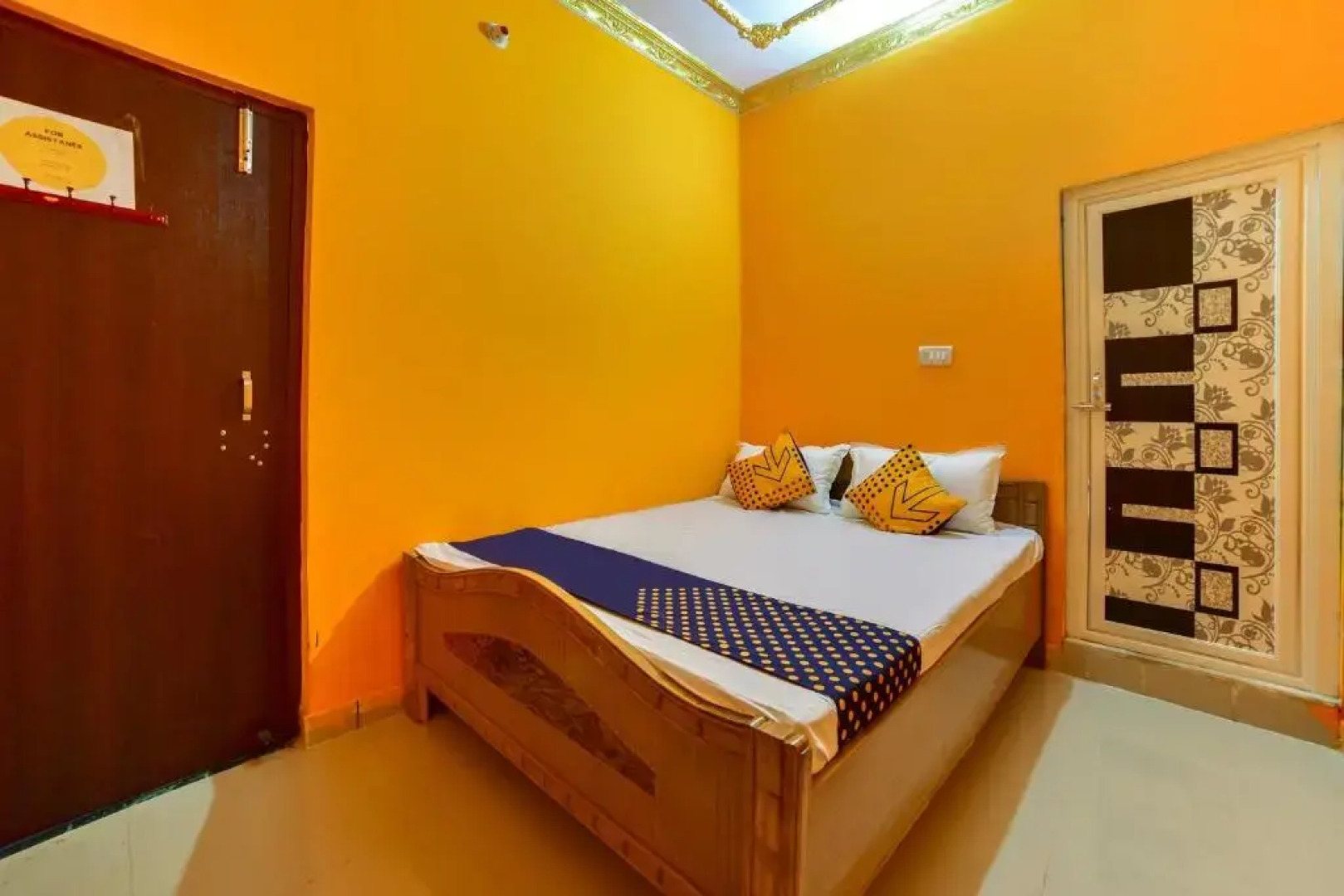 SPOT ON 61254 Lucky Guest House