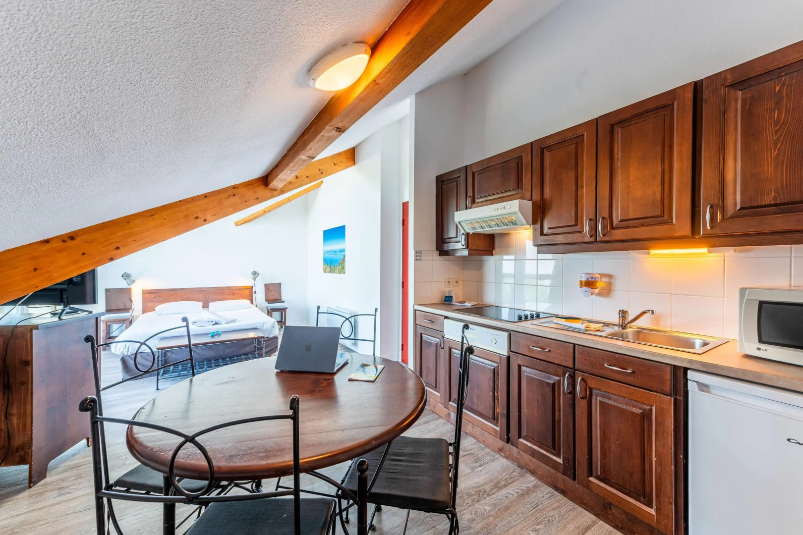 Zenitude Hotel-Residences Les Terrasses du Lac