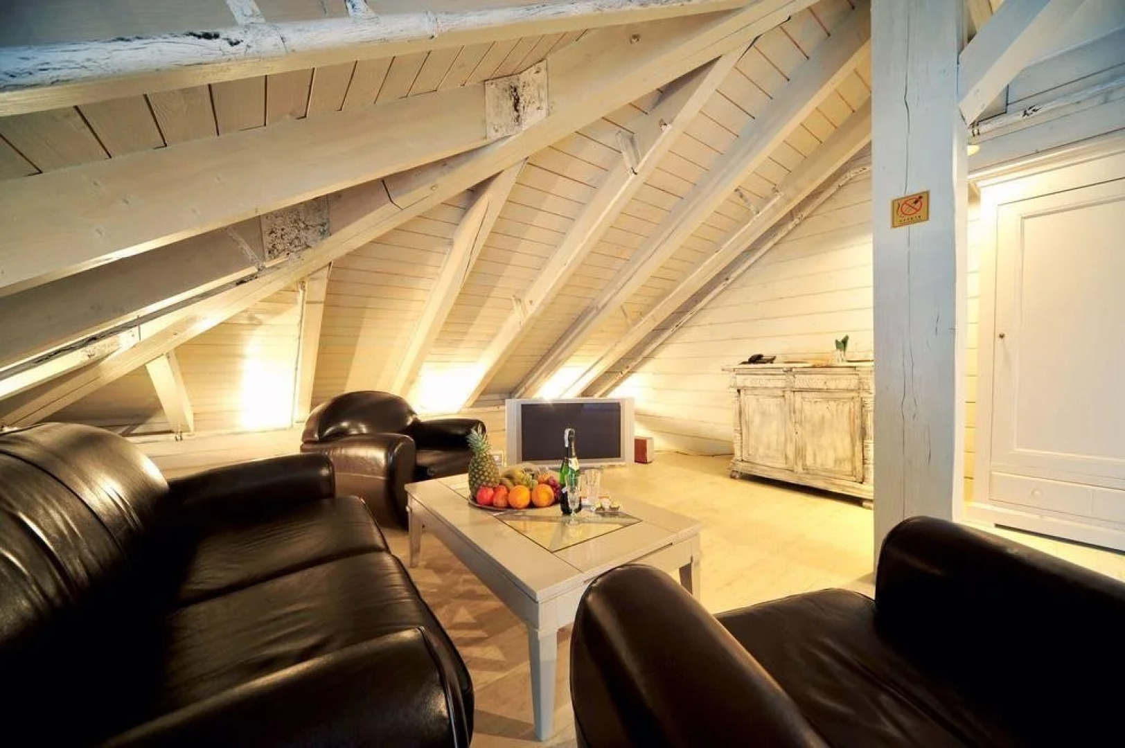 Дизайн-отель BeerLogovo клуба «Партизан»