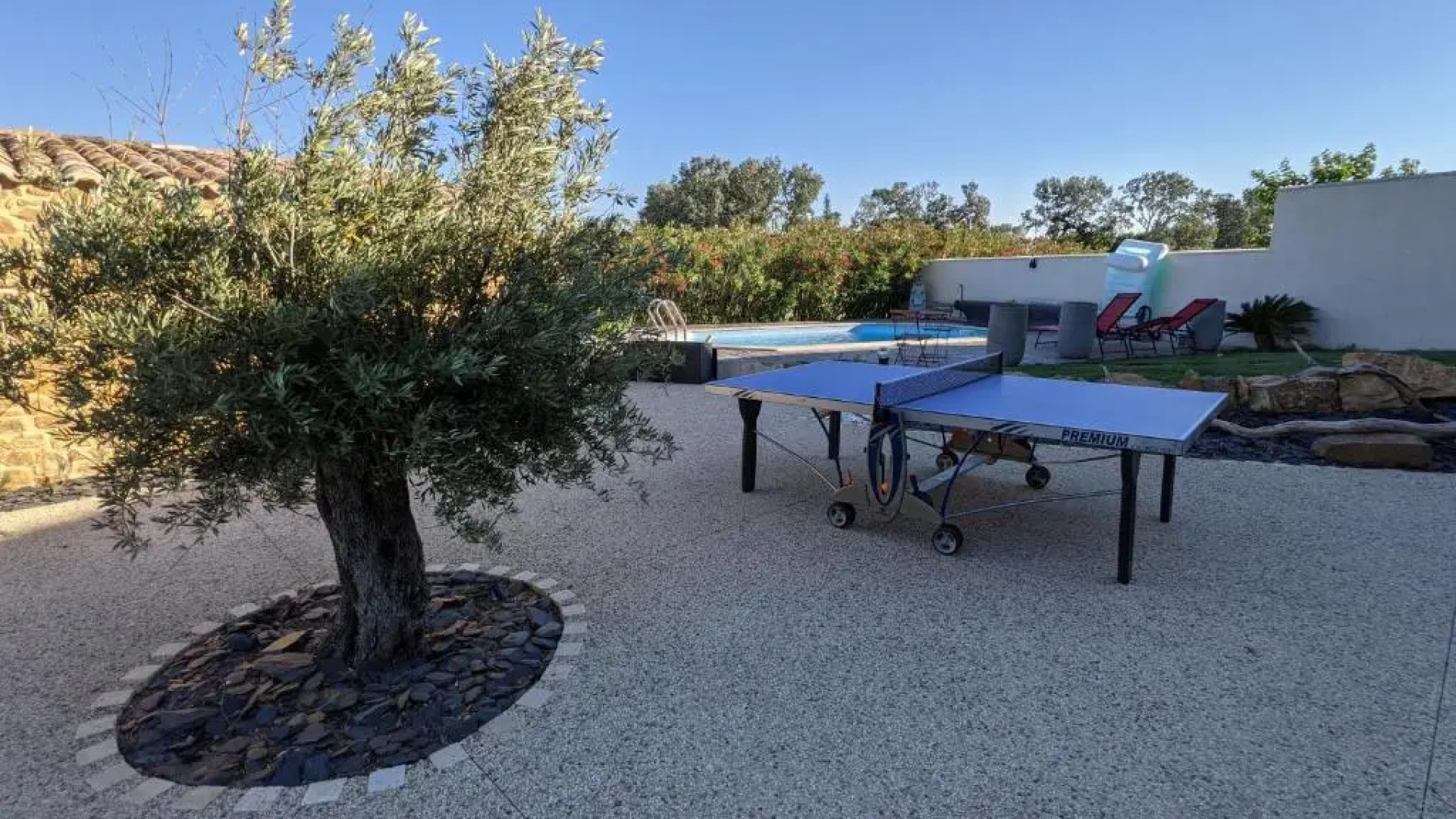 Dépendance de Charme en Provence