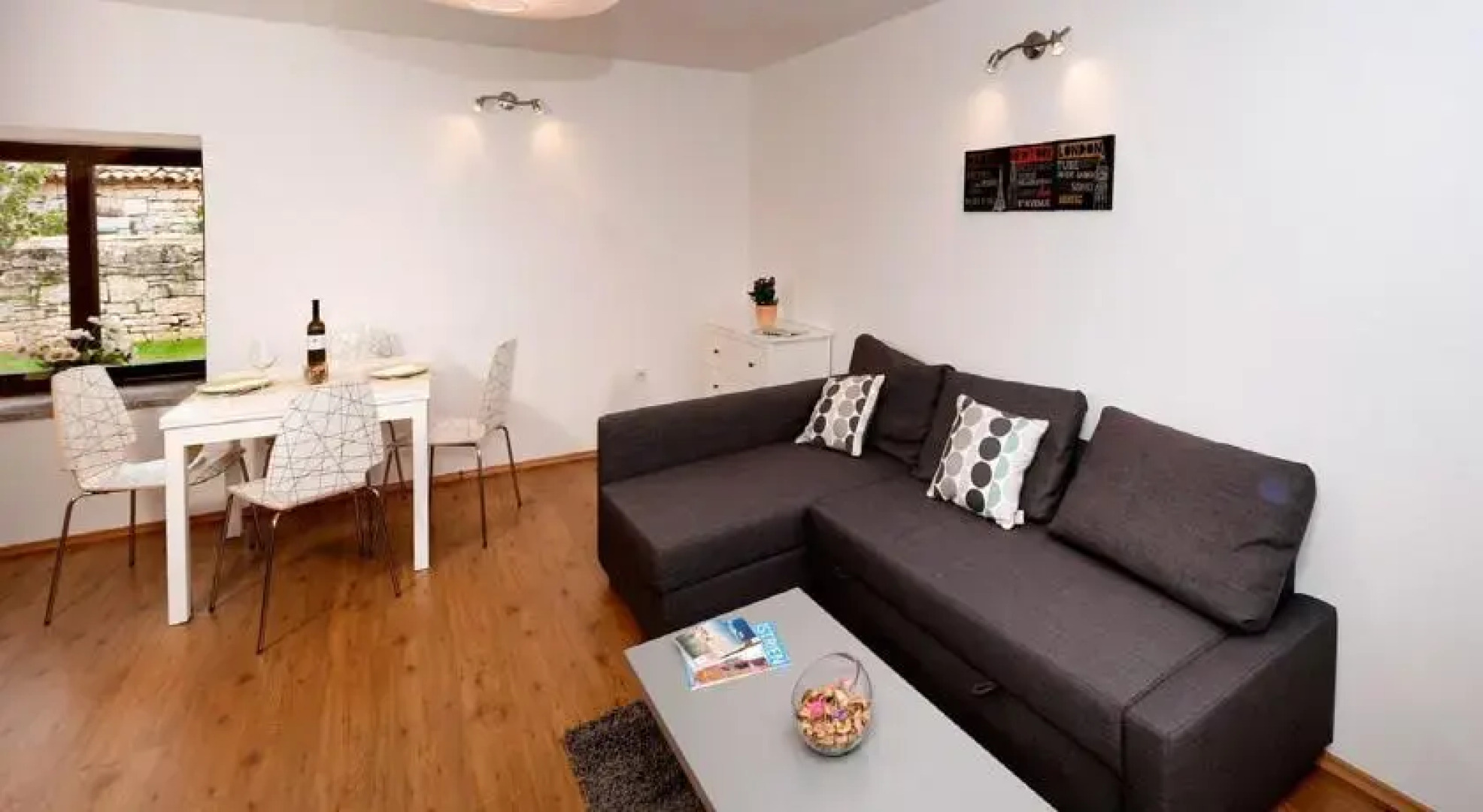 Apartments Grebac 121