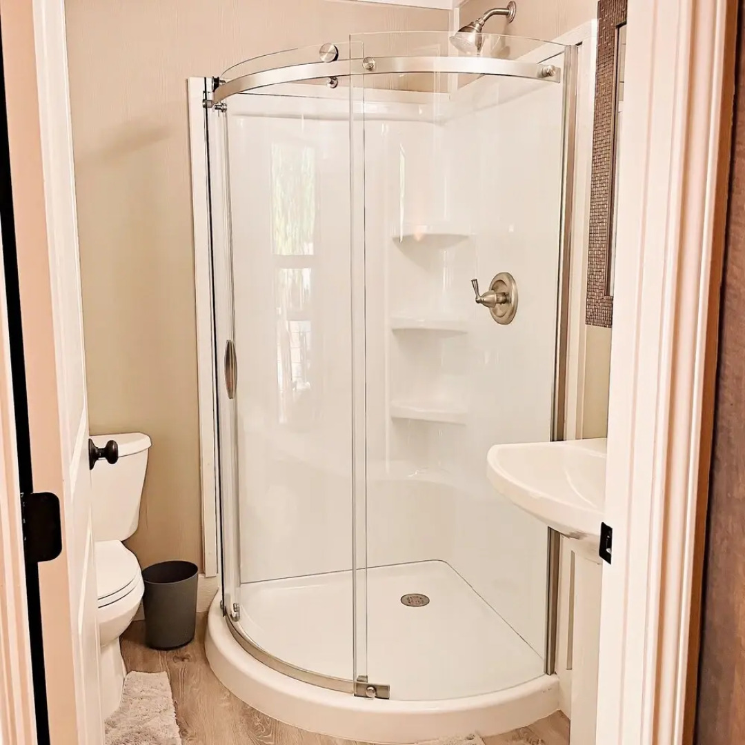 15 Son's Geronimo - Birdhouse Cabin