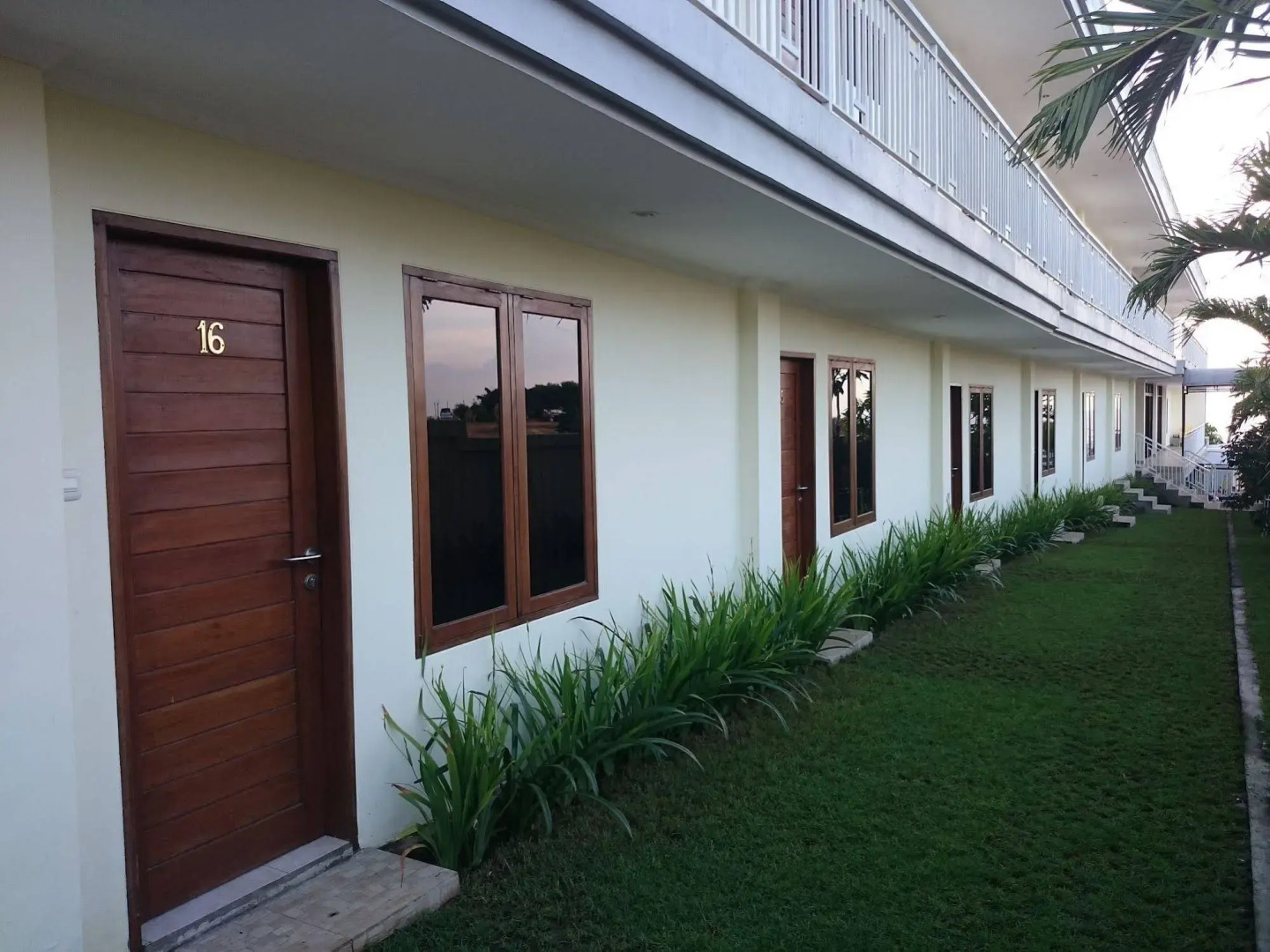 Balangan Paradise Hostel and Restaurant