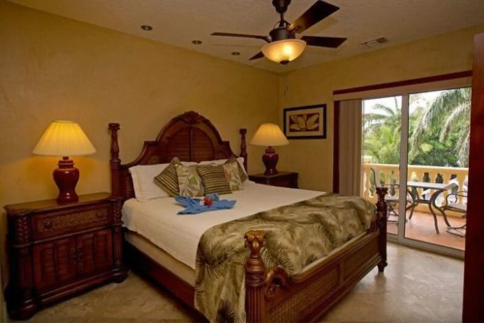 Infinity Bay Spa & Beach Resort