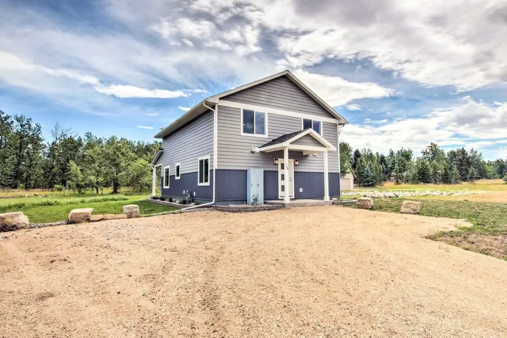 Red Lodge Home w/ Patio ~ 1 Mi From Downtown!