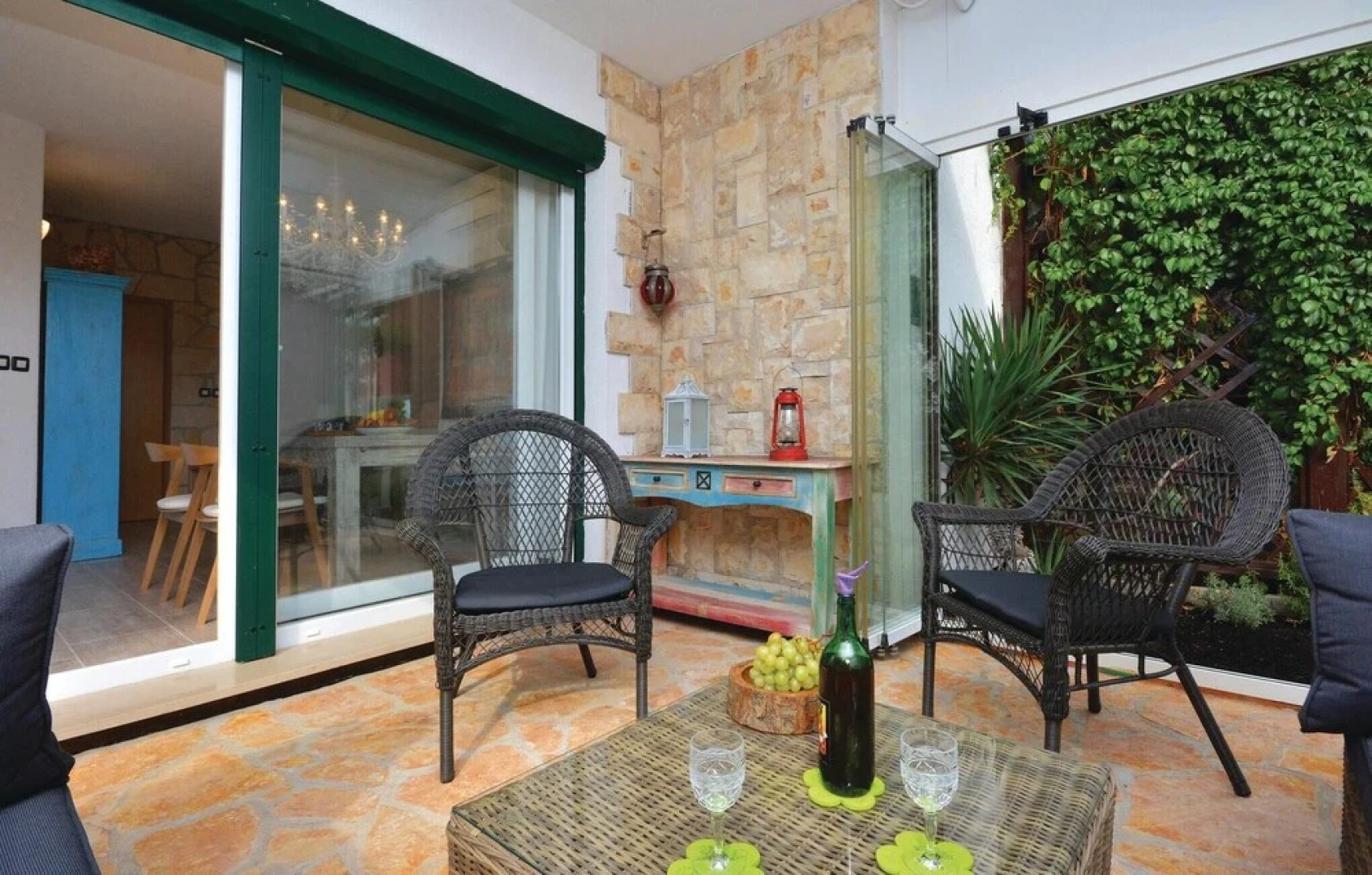 Stunning Home in Ivan Dolac With Wifi and 2 Bedrooms