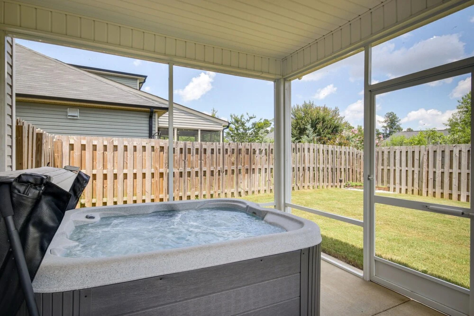 Quaint Grovetown Getaway w/ Private Hot Tub!