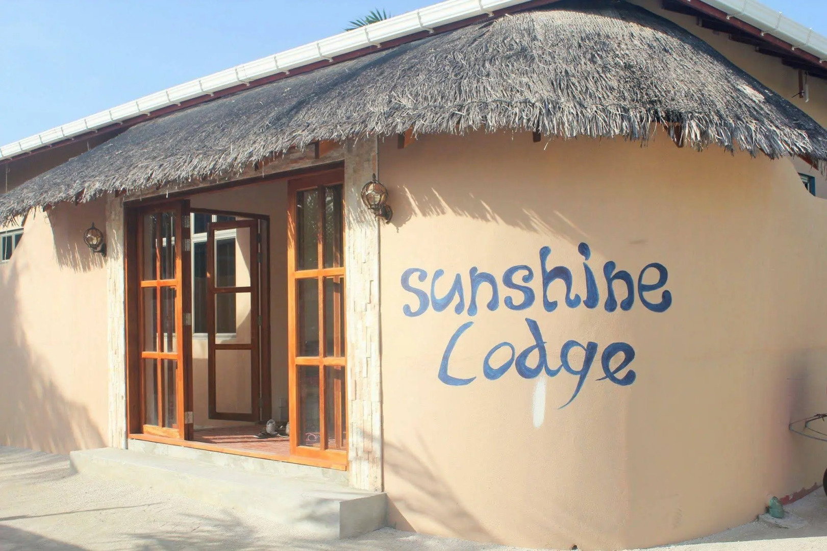 Sunshine Lodge