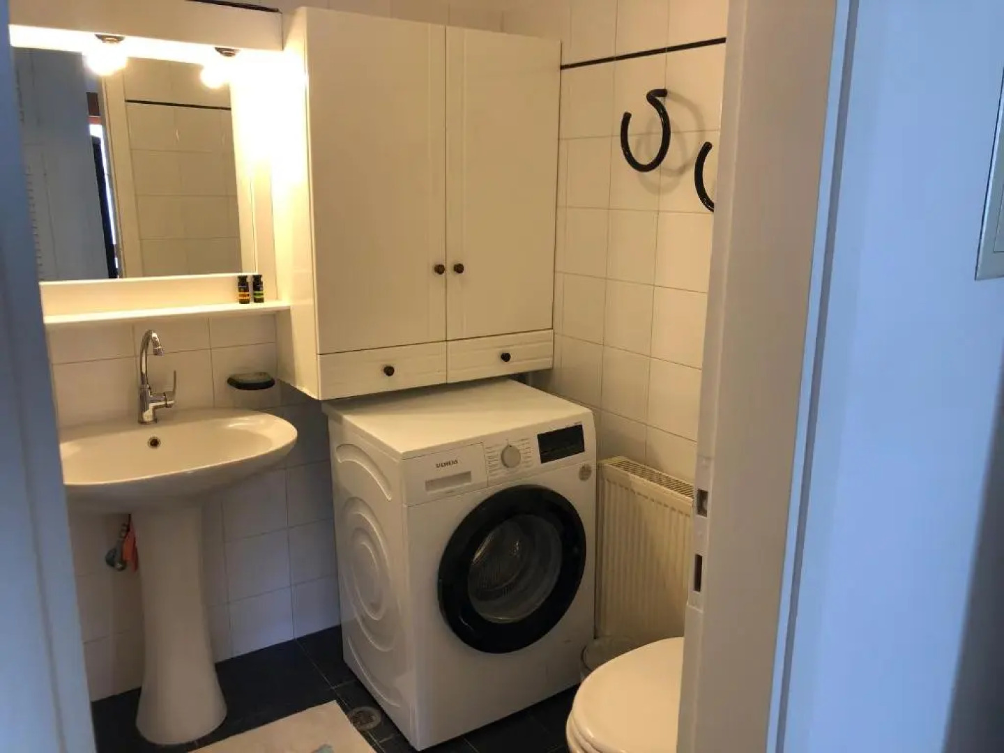 Sea-side 3 BEDROOM- BEACH HOUSE