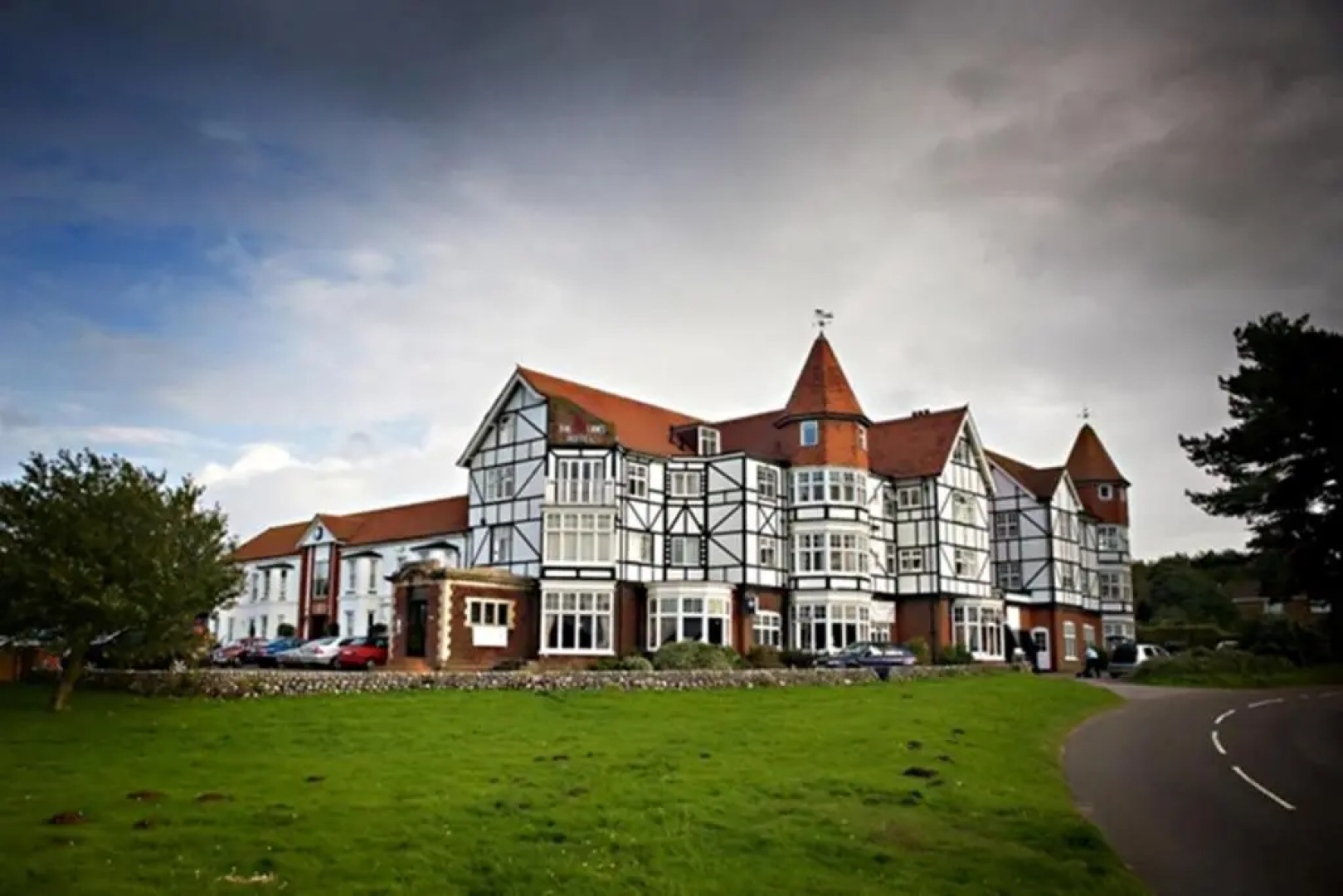 The Links Country Park Hotel