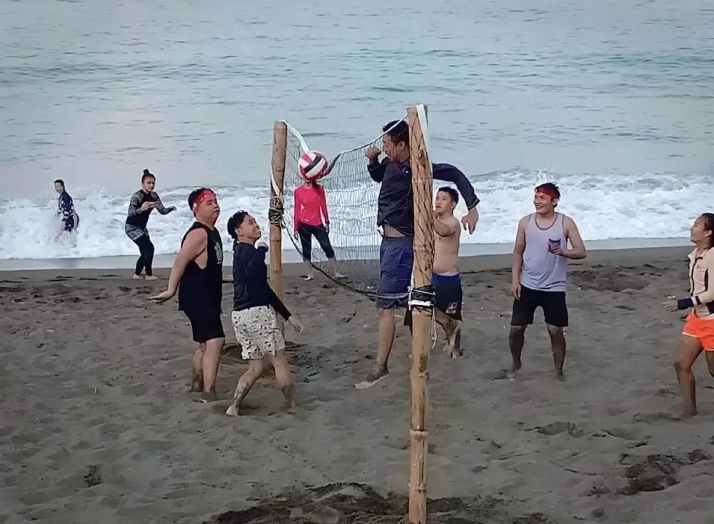 Pacific Buddies - Campsite