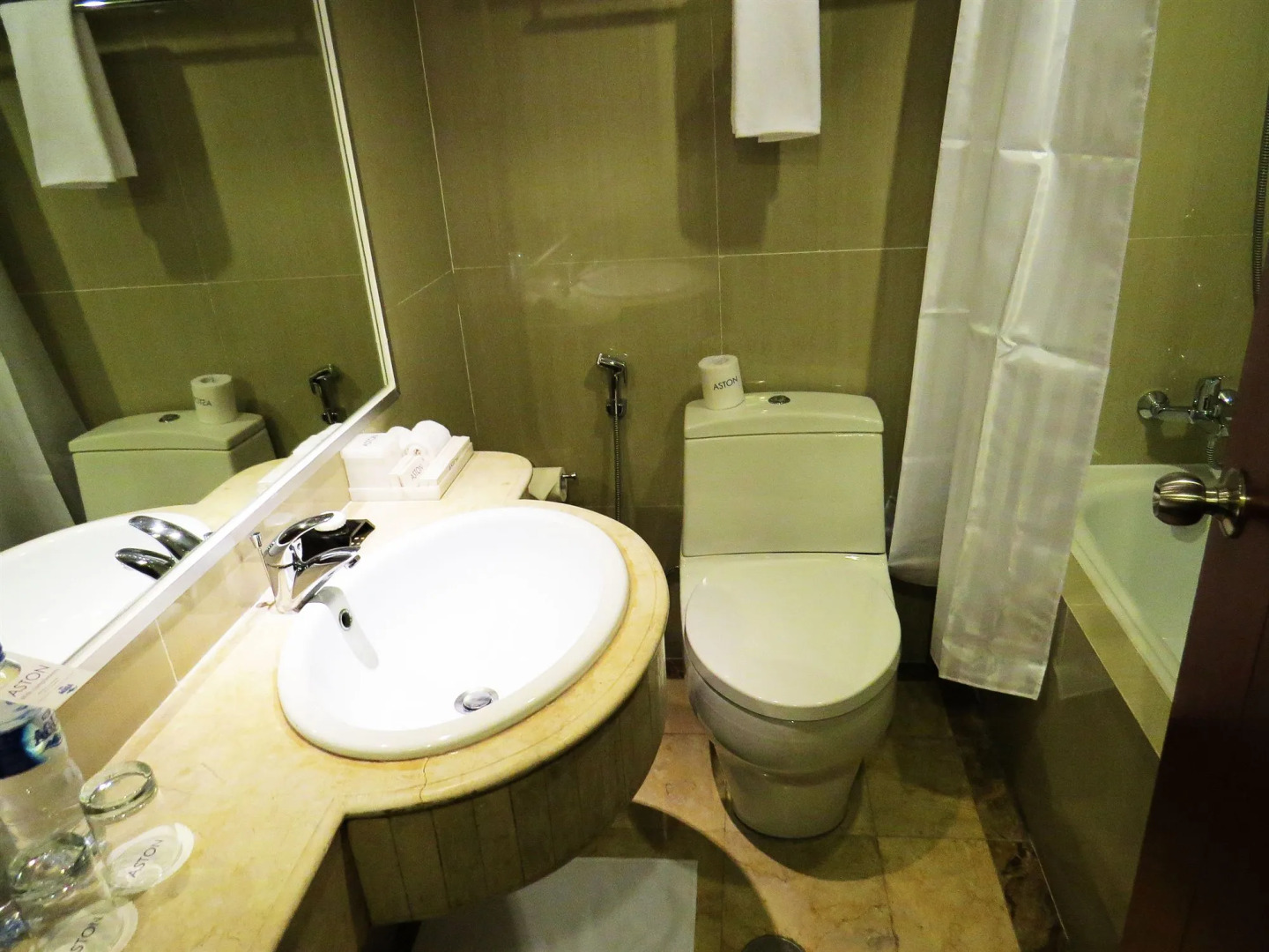 Aston Semarang Hotel and Convention Center