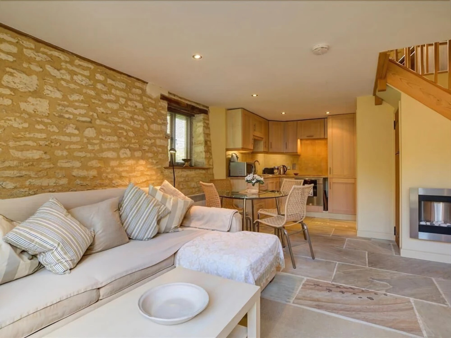 Wagon House, MALMESBURY