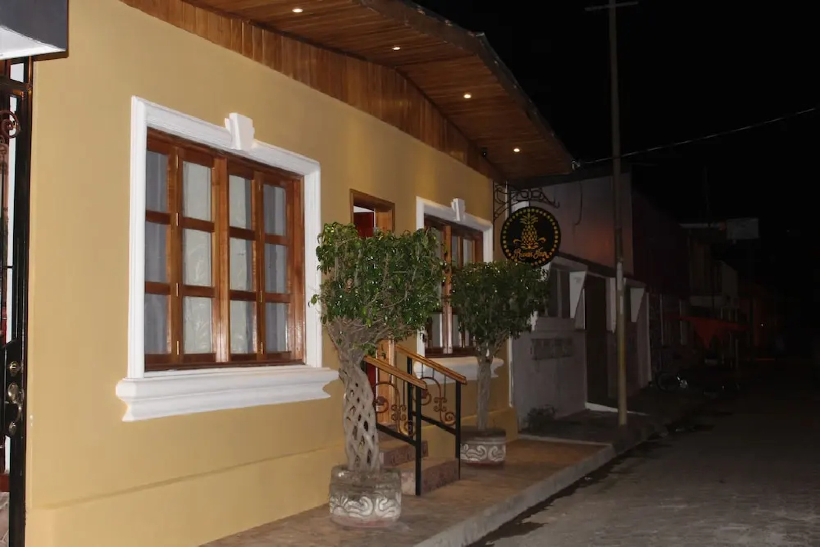 Rivas Inn