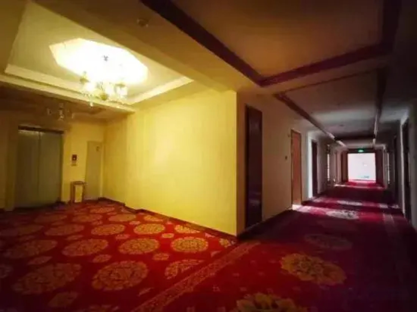 Yushu Yuer Temple Hotel