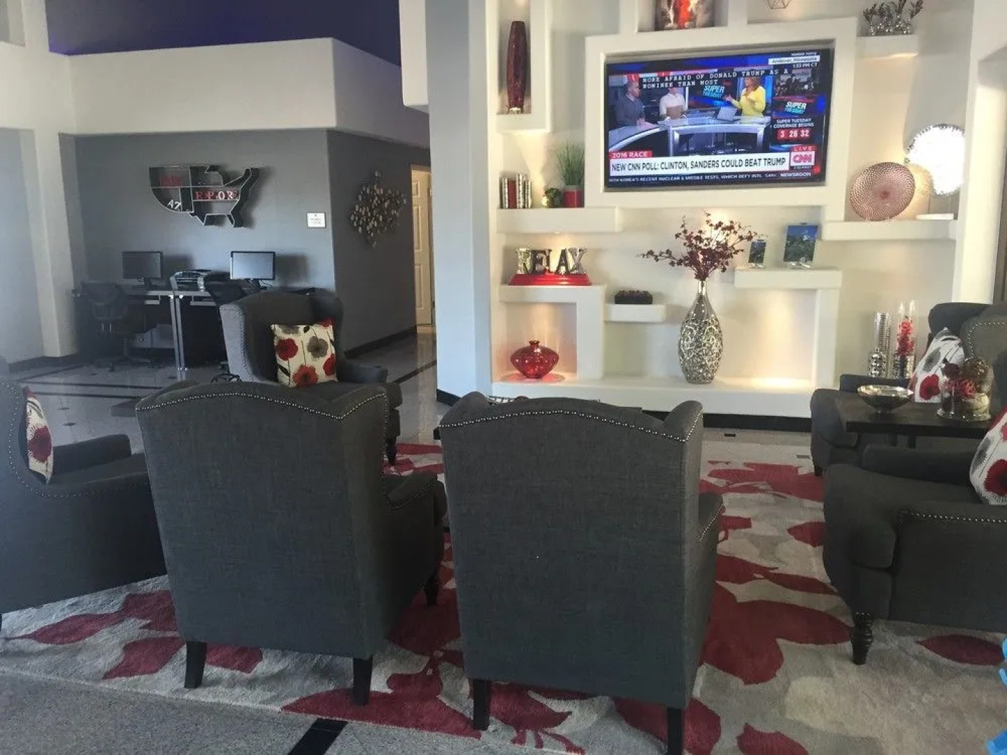 Ramada Inn & Suites Foothills Resort