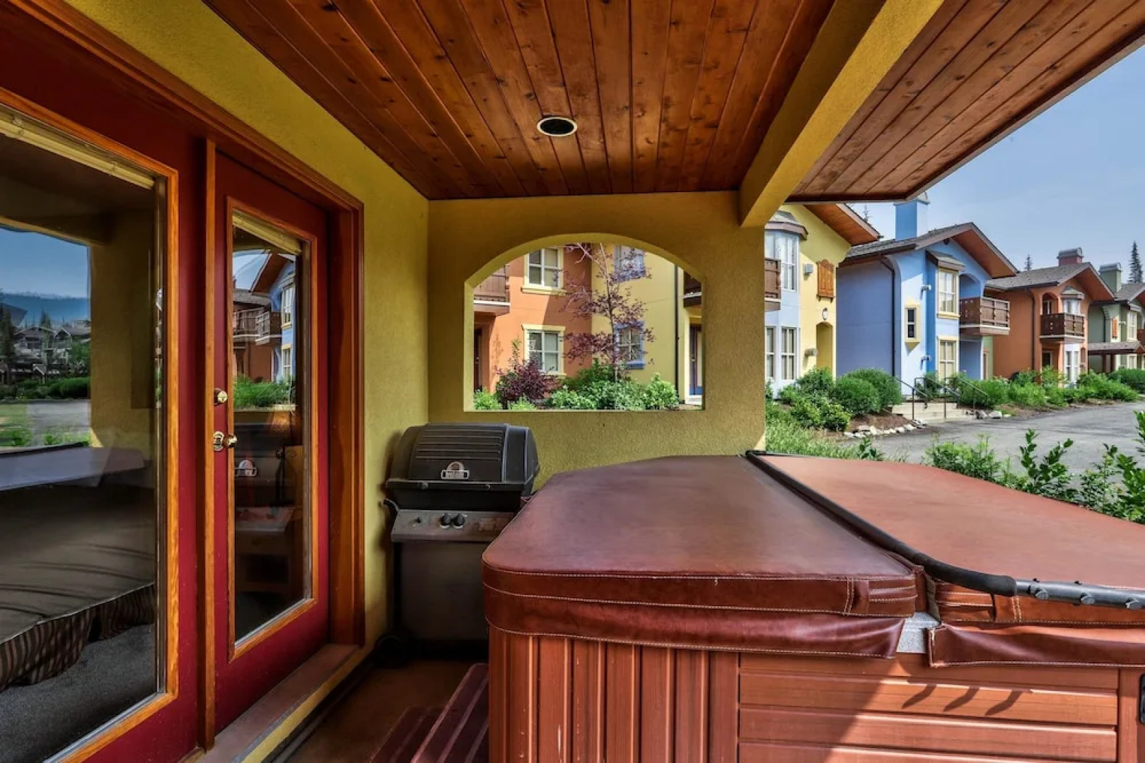 Crystal Forest #25 By Bear Country