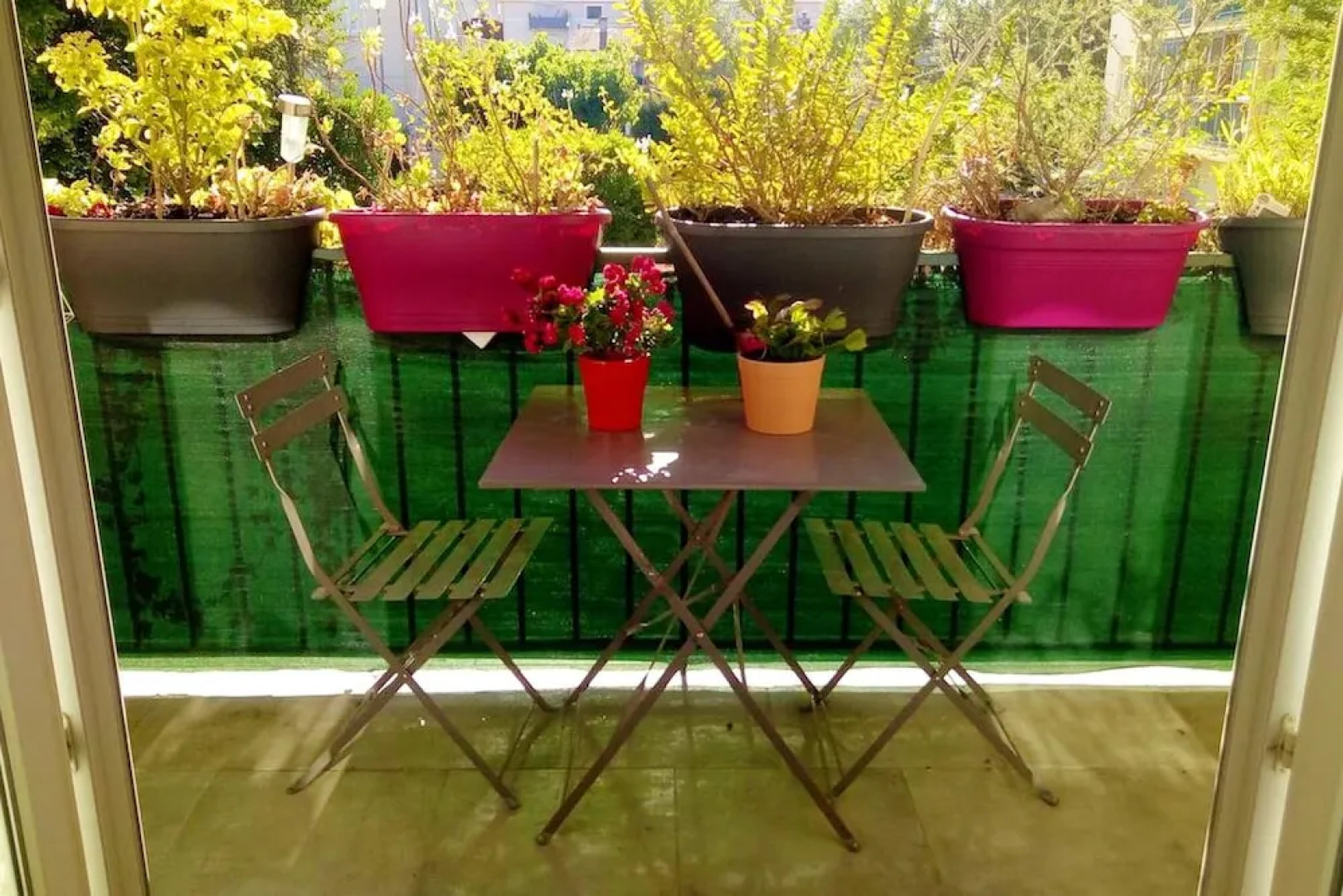 Apartment with 2 Bedrooms in Le Pradet, with Wonderful Mountain View, Furnished Balcony And Wifi - 700 M From the Beach